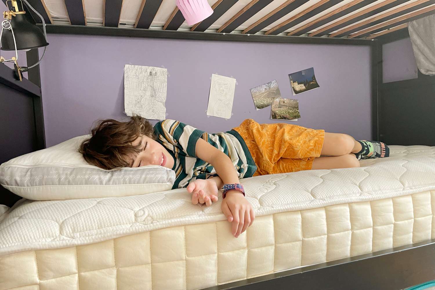 prt-twin-mattresses-test-naturepedic-verse-organic-kids-sabrina-weiss-02-e66ce3861680441f8e4b987bcddd87e3.jpeg prt-twin-mattresses-test-naturepedic-verse-organic-kids-sabrina-weiss-02-e66ce3861680441f8e4b987bcddd87e3.jpeg
