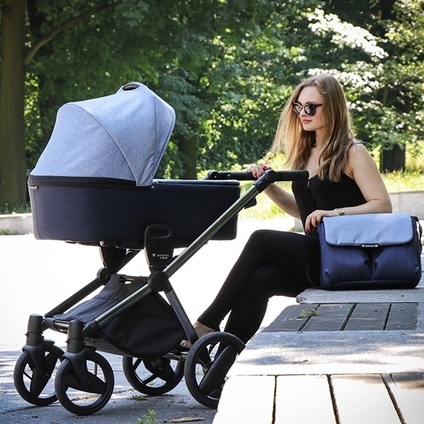 Детская коляска Invictus V-Plus 3 в 1 фото 20