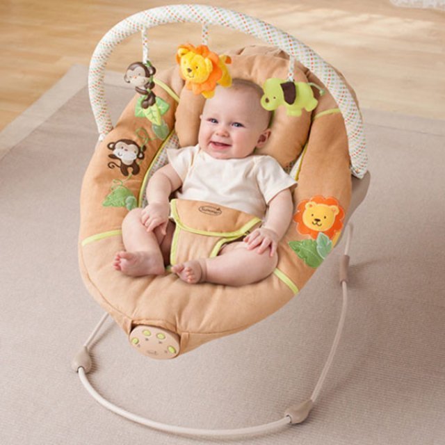 Шезлонг для детей Summer Infant Swingin Safary фото 3