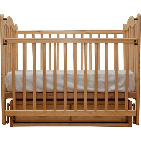 Детская кроватка Счастливый Малыш Дюймовочка, поперечный маятник фото 2