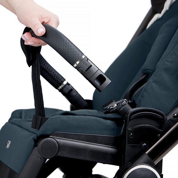 Детская коляска Sweet Baby Elegante Chrome 2 в 1 фото 5