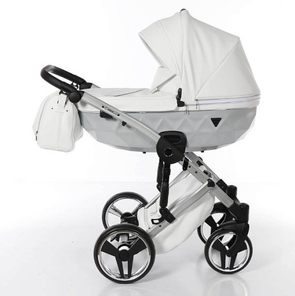 Детская коляска Junama Diamond Mirror Satin V2 2 в 1 на серебряной раме фото 3