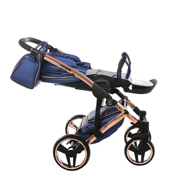 Детская коляска Junama Fluo Line V2 3 в 1 на медной раме фото 14