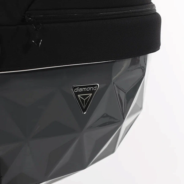 Детская коляска Junama Diamond Special V2 3 в 1 на серебряной раме фото 13