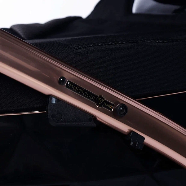 Детская коляска Junama Diamond Individual V2 3 в 1 на медной раме фото 9