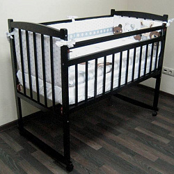 Детская кроватка Массив Беби-2, колесо-качалка