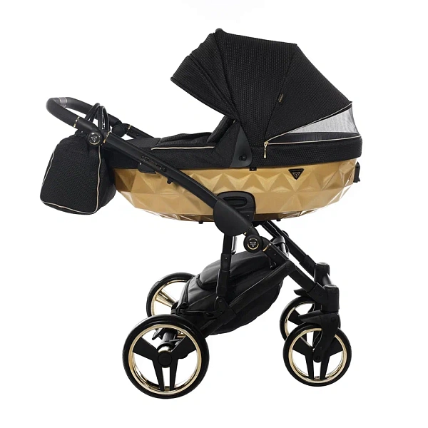 Детская коляска Junama Diamond Mirror Satin V2 2 в 1 на черной раме фото 2